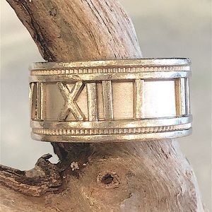 George Carter Jessop Roman Numeral White Gold Ring 7.5